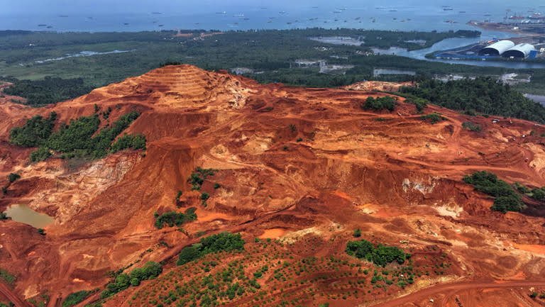 Potensi Logam Tanah Jarang di Nikel Indonesia